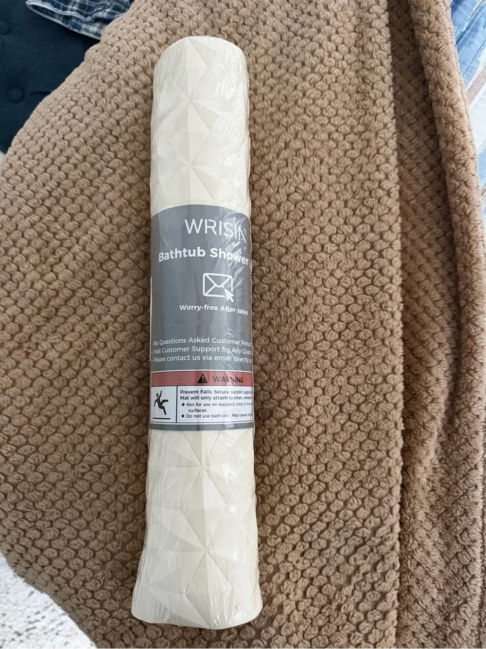 Textured Non-Slip Bath Mat in Cream
